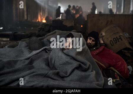 BELGRAD 2017-01-11 Flüchtlinge aus hauptsächlich Afghanistan und Pakistan in einem Flüchtlingslager in Belgrad, Serbien, 11. Januar 2017 Foto: Lars Pehrson / SVD / TT / Kod: 30152 ** OUT SWEDEN Stockfoto