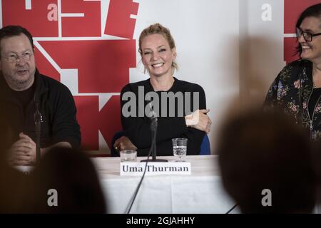 BENGTSFORS 2017-03-07 der dänische Regisseur Lars von Trier und die US-Schauspielerin Uma Thurman bei einem Pressegespräch über von Triers neuen Film „The House that Jack Built“ in Bengtsfors, Schweden, 7. März 2017. Foto: Bjorn Larsson Rosvall / TT / kod 9200 Stockfoto