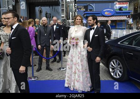 STOCKHOLM 2017-06-15 Prinzessin Madeleine und Prinz Carl Philip bei der Ankunft zum Polar-Preis im Konzertsaal von SAtockholm, Schweden Foto: Anders Wiklund / TT / kod 10040 Stockfoto