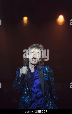 STOCKHOLM 2017-10-12 Sängerin der Band 'The Rolling Stones Mick Jagger tritt am Donnerstag, den 12. Oktober 2017, in der Friends Arena in Stockholm auf. Foto: Stina Stjernkvist / TT / kod 11610 Stockfoto