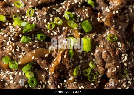 Hausgemachtes koreanisches Rindfleisch Bulgogi BBQ mit Sesamsamen Stockfoto