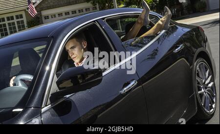 LOS ANGELES 20170514 Anna Anka wird für die Fotografin in Los Angeles, USA, posiert. Anna Anka ist eine schwedisch-amerikanische Model, Schauspielerin und Autorin. Sie war mit dem kanadischen Sänger Paul Anka verheiratet und in der schwedischen Reality-Show „Swedish Hollywood Wives“ zu sehen. Foto: Thomas Engstrom / TT kod 20255 ** OUT SWEDEN OUT** Stockfoto