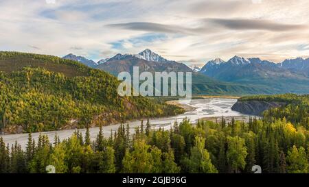 USA, Alaska. Fall colors in the Matanuska River Valley Stockfoto