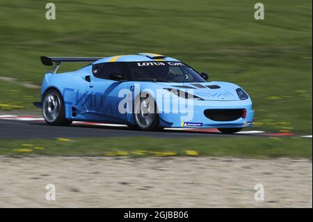 RING KNUTSTORP 2018-05-05 Prinz Carl Philip in seinem Lotus Evora GT4 während des schwedischen GT-Autorennens in Ring Knutstorp Schweden am Samstag, den 6. Mai 2018. Foto: Andreas Hillergren / TT / kod 10600 Stockfoto