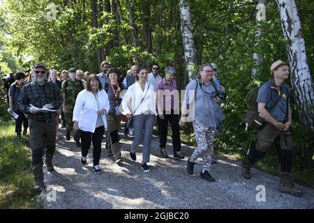 ULVO 20180525 Kronprinzessin Victoria wird am Freitag in Ulvon, Schweden, gesehen. Die Kronprinzessin ist in der Grafschaft Smaland, Schweden, für einen „Provinzspaziergang“. Foto Pontus Lundahl / TT kod 10050 Stockfoto