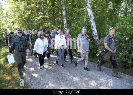 ULVO 20180525 Kronprinzessin Victoria wird am Freitag in Ulvon, Schweden, gesehen. Die Kronprinzessin ist in der Grafschaft Smaland, Schweden, für einen „Provinzspaziergang“. Foto Pontus Lundahl / TT kod 10050 Stockfoto