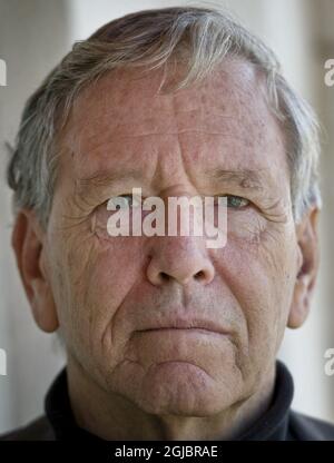 STOCKHOLM 20110526 DATEI FOTO der israelische Schriftsteller Amos Oz wurde am 26. Mai 2011 in Stockholm, Schweden, fotografiert. Der israelische Autor Amos Oz ist im Alter von 79 Jahren gestorben. Foto: Leif R Jansson / SCANPIX / kod 10020 Stockfoto