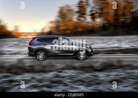 Honda CR-V 1,5 VTEC Turbo Executive CVT. Motor PKW Straßenkommunikation Transport Fahrzeug Verkehr Straße Foto: Pontus Lundahl / TT / kod 10050 Stockfoto