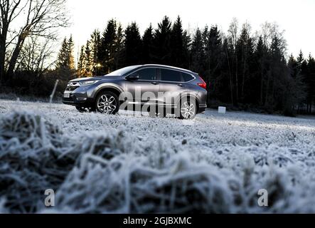 Honda CR-V 1,5 VTEC Turbo Executive CVT. Motor PKW Straßenkommunikation Transport Fahrzeug Verkehr Straße Foto: Pontus Lundahl / TT / kod 10050 Stockfoto