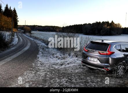 Honda CR-V 1,5 VTEC Turbo Executive CVT. Motor PKW Straßenkommunikation Transport Fahrzeug Verkehr Straße Foto: Pontus Lundahl / TT / kod 10050 Stockfoto