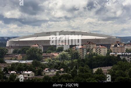 (DATEI) Ein Aktenbild vom 8. Juli 2015 zeigt die Außenansicht der Tele2 Arena in Stockholm, Schweden. Das Internationale Olympische Komitee (IOC) wird am 24. Juni 2019 in Lausanne, Schweiz, die Gastgeberstadt für die Olympischen Winterspiele 2026 wählen. Die beiden verbleibenden Gastgeberstädte im Wahlprozess sind Stockholm-Are, Schweden, und Mailand-Cortina d'Ampezzo, Italien. Foto: Christine Olsson / TT / Code 10430 Stockfoto