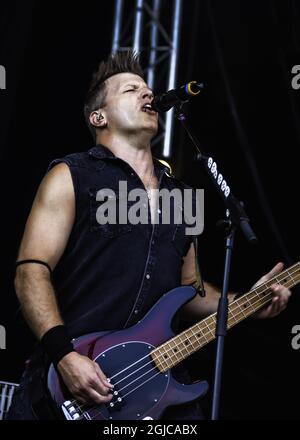 Three Days Grace, Bassist Brad Walst, spielt live auf der Bühne beim Sweden Rock Festival 2019-06-06. (c) Helena Larsson/TT/kod 2727 Stockfoto