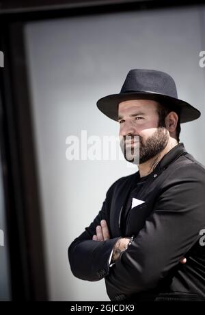 STOCKHOLM 2019-06-24 Levan Tsikurishvili, ein in Stockholm ansässiger Filmregisseur, Schriftsteller und Produzent. Er inszenierte den Dokumentarfilm 'Avicii: True Stories'. Foto: Pontus Lundahl / TT / kod 10050 Stockfoto