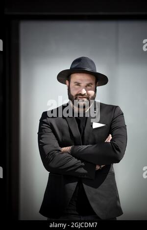 STOCKHOLM 2019-06-24 Levan Tsikurishvili, ein in Stockholm ansässiger Filmregisseur, Schriftsteller und Produzent. Er inszenierte den Dokumentarfilm 'Avicii: True Stories'. Foto: Pontus Lundahl / TT / kod 10050 Stockfoto