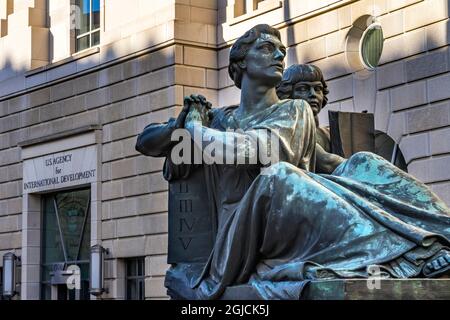 Ronald Reagan-Statue, Gebäude des internationalen Handels US-Agentur für internationale Entwicklungshilfe, Washington DC. Stockfoto