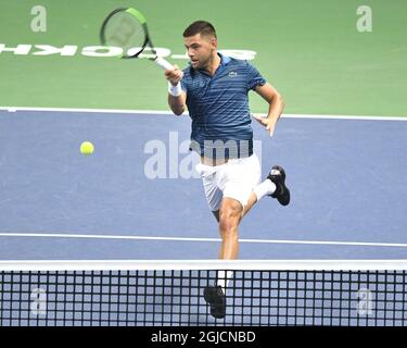 Filip Krajinovic (SRB) beim Einzel-Halbfinale der Männer beim ATP Stockholm Open Tennisturnier in der Royal Tennis Hall in Stockholm, Schweden, Oktober 19 2018, Foto: Claudio Bresciani / TT Code 10090 Stockfoto