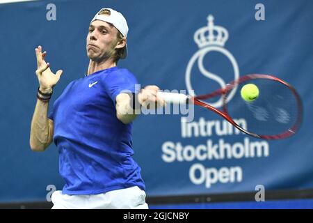 Denis Shapovalov (CAN) beim Einzel-Halbfinale der Männer beim ATP Stockholm Open Tennisturnier in der Royal Tennis Hall in Stockholm, Schweden, Oktober 19 2019. Foto: Claudio Bresciani / TT Code 10090 Stockfoto