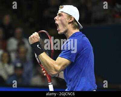 Denis Shapovalov (CAN) beim Einzel-Halbfinale der Männer beim ATP Stockholm Open Tennisturnier in der Royal Tennis Hall in Stockholm, Schweden, Oktober 19 2019. Foto: Claudio Bresciani / TT Code 10090 Stockfoto