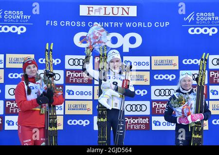 Schwedens Linn Svahn (C) erster Platz Natalia Nepryaeva (L) aus Russland zweiter Platz und Schwedens Jonna Sundling (R) dritter Platz im Sprint der Platzwoman beim FIS Skilanglauf-Weltcup in Falun, Schweden, 08. Februar 2020. Foto: Henrik Montgomery / TT Stockfoto