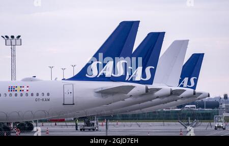Scandinavian Airlines (SAS) Airbus A320-Flugzeuge parkten am Flughafen Kopenhagen, Kastrup, Dänemark, am 15. März 2020. Foto: Johan Nilsson / TT kod 50090 Stockfoto
