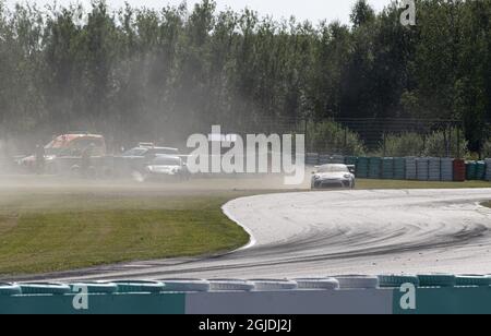 KARLSKOGA 2020-08-15 Prinz Carl Philip tritt am 15. August 2020 im Porsche Carrera Cup Scandinavia in der Gellerasen Arena an. Foto: Tommy Pedersen / TT / kod 10650 Stockfoto