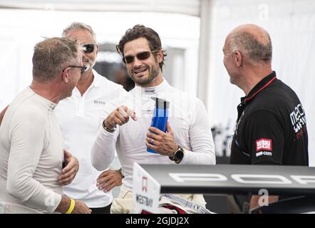 KARLSKOGA 2020-08-15 Prinz Carl Philip tritt am 15. August 2020 im Porsche Carrera Cup Scandinavia in der Gellerasen Arena an. Foto: Tommy Pedersen / TT / kod 10650 Stockfoto