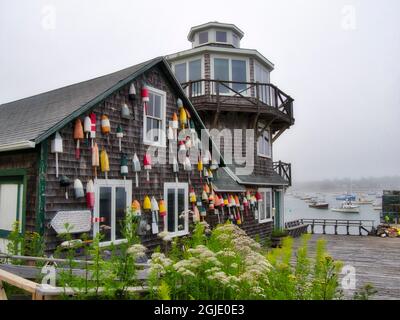USA, Maine. Bernard Fischerdorf, Mount Desert Island, Maine, USA. Stockfoto