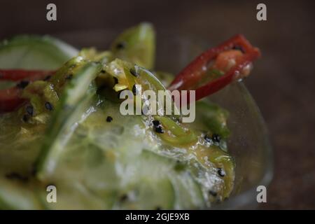 Erstellen oder bauen Sie Ihre eigene Schüssel mit koreanischen Bibimbap. Foto Janerik Henriksson / TT-Code 10010 Stockfoto