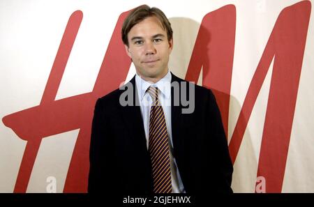 Karl-Johan Persson wurde zum neuen CEO des schwedischen Einzelhandelsgiganten H&M. ernannt Karl Johan Persson folgt dem bisherigen CEO Rolf Eriksen am 1. Juni 2009. Sein Vater Stefan Persson übernahm die Rolle des Großvaters Erling Persson, der die H&M 1947 gründete. Stockfoto