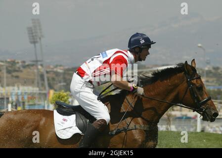 Der britische William Fox-Pitt an Bord von Tamarillo in Aktion. Stockfoto