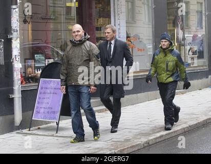 Daniel Craig wird in Stockholm, Schweden, gesehen. Craig ist in Stockholm für die Dreharbeiten zum Film „das Mädchen mit dem Drachen Tattoo“, der auf einem Roman von stieg Larsson basiert. Stockfoto