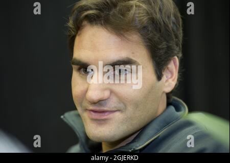 Roger Federer wird bei einem Pressegespräch in Stockholm, Schweden, gesehen. Federer ist in Schweden, um das Stockholm Open Turnier ab dieser Woche zu spielen. Stockfoto