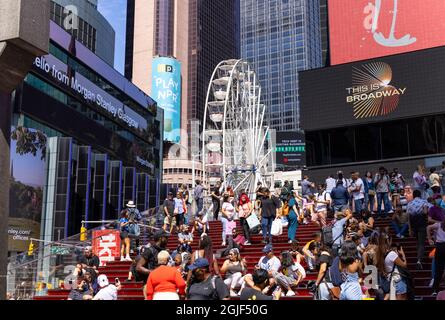 Das Riesenrad wurde am Times Square in NYC neu eröffnet Stockfoto