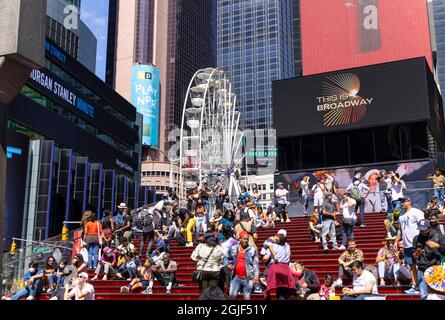 Das Riesenrad wurde am Times Square in NYC neu eröffnet Stockfoto