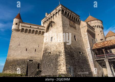 Teilansicht von Chateau Chillon im Genfer See, Schweiz. Hochwertige Fotos Stockfoto