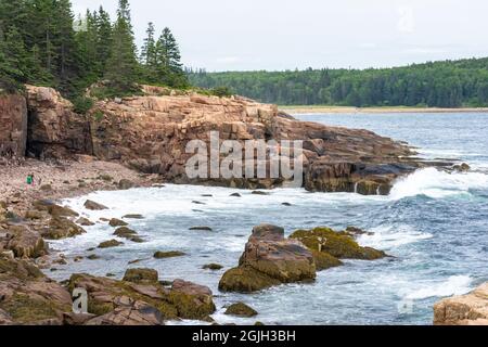 Acadia National Park, Maine, USA. Küstenlinie in der Nähe von Thunder Hole. Stockfoto