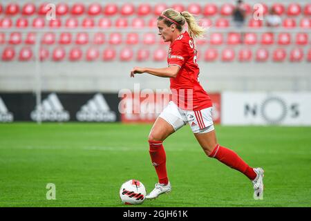 Seixal, Portugal. September 2021. Cloe Lacasse aus Benfica in Aktion während des UEFA Women's Champions League Round 2, Qualifying Match der 2. Etappe zwischen Benfica und Twente auf dem Futebol Campus. (Endnote: Benfica 4:0 Twente) (Foto: Bruno de Carvalho/SOPA Images/Sipa USA) Quelle: SIPA USA/Alamy Live News Stockfoto