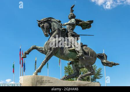 Tiraspol, Moldawien 06.09.2021. Denkmal für Alexander Suworow in Tiraspol, Transnistrien oder Moldawien, an einem sonnigen Sommertag Stockfoto