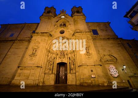 Die Basilika der Heiligen Maria von Coro in der alten Stadt San Sebastian, Baskenland, Spanien. Stockfoto