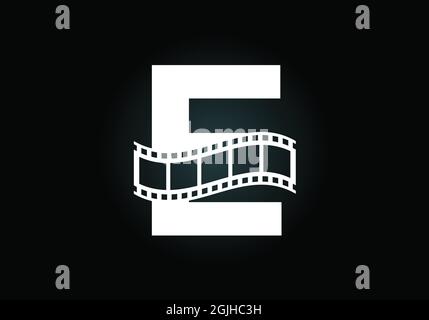 Anfängliches E-Monogramm-Alphabet mit Filmrolle. Video- und Film-Logo-Konzept. Schrift-Emblem. Logo für das Entertainment-Geschäft und das Unternehmen Stock Vektor