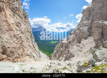 Dolomiti (Italien) - Ein Blick auf die atemberaubenden Dolomiten, UNESCO-Weltkulturerbe, in den Regionen Venetien und Trentino-Südtirol. Stockfoto