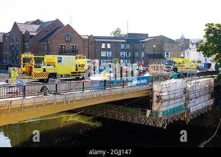 Große Arbeiten an der New Elvert Bridge über den Fluss Wear. Durham, County Durham, England Stockfoto