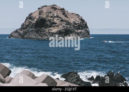Roque de Garachico kleine Insel an der Nordküste der Insel Teneriffa, Spanien Stockfoto