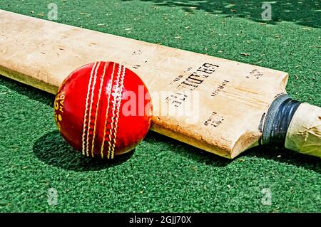 Ausrüstung für Cricket, Cricketausrüstung Stockfoto