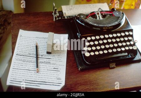 Atlanta Georgia, Peachtree Street, Margaret Mitchell House & Museum-Ausstellung im Inneren, vorbei mit der Handschrift der Autorin des Windes Schreibtischs Stockfoto
