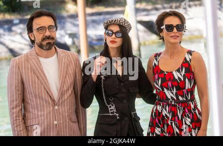 Israel Elejalde, Milena Smit und Aitana Sánchez-Gijón werden beim 78. Internationalen Filmfestival in Venedig zu sehen sein Stockfoto