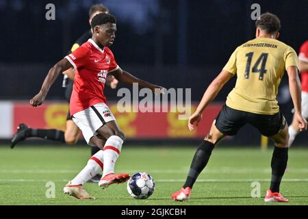 WIJDEWORMER, NIEDERLANDE - 10. SEPTEMBER: Albert Lottin vom Jong FC Utrecht während des niederländischen Keukenkampioendivisie-Spiels zwischen Jong AZ und Jong FC Utrecht am 10. September 2021 im AFAS Trainingscomplex in Wijdewormer, Niederlande (Foto: Patrick Goosen/Orange Picts) Stockfoto