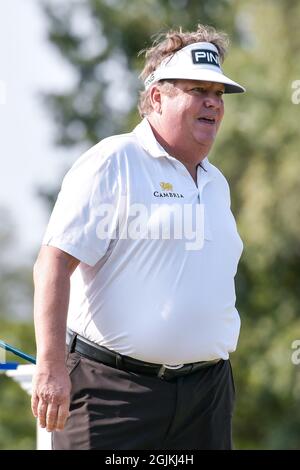 Jennings, USA. September 2021. 10. September 2021: Tim Herron aus Minneapolis Minnesota vom ersten Abschlag während der ersten Runde des Ascension Charity Classic im Norwood Hills Country Club in Jennings, MO Richard Ulreich/CSM Credit: CAL Sport Media/Alamy Live News Stockfoto