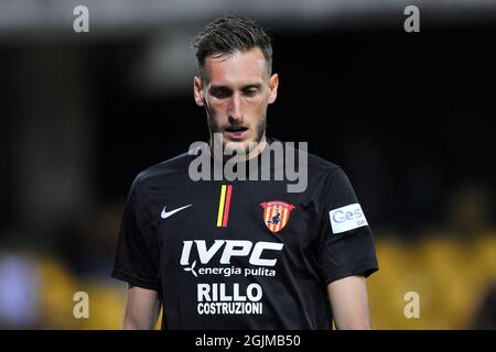 Benevento, Italien. September 2021. Andrea Paleari Spieler von Benevento, während des Spiels der italienischen Serie B Meisterschaft zwischen Benevento gegen Lecce Endergebnis 0-0, Spiel im Ciro Vigorito Stadium gespielt. Benevento, Italien, 10. September 2021. (Foto von Vincenzo Izzo/Sipa USA) Quelle: SIPA USA/Alamy Live News Stockfoto