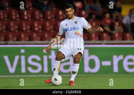 Benevento, Italien. September 2021. Alessandro Tuia Spieler von Lecce, während des Spiels der italienischen Serie B Meisterschaft zwischen Benevento gegen Lecce Endergebnis 0-0, Spiel im Ciro Vigorito Stadium gespielt. Benevento, Italien, 10. September 2021. (Foto von Vincenzo Izzo/Sipa USA) Quelle: SIPA USA/Alamy Live News Stockfoto